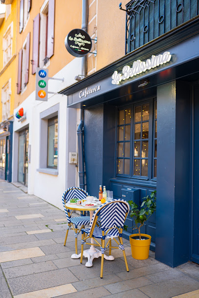 La Bellissima Cafétéria Magasin De Thé à Crémieu