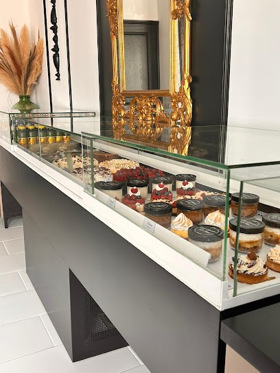 Les Caprices d'Insaf - Salon de thé, pâtisseries, petits-déjeuners, brunchs, carte salées et sucrées !, Magasin de Thé à Castanet-Tolosan