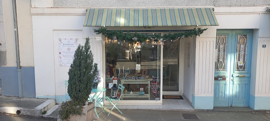 Salon De Thé Douceurs Et Gourmandises Magasin De Thé à Luz-Saint-Sauveur